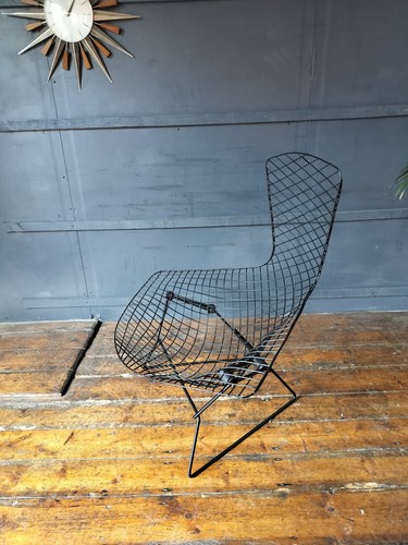 Vintage mid century - century, harry