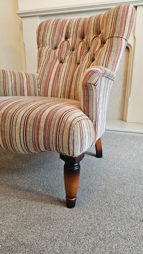 Parker knoll button - button, back